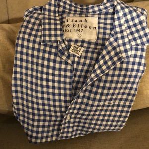 Frank and Eileen button down linen shirt